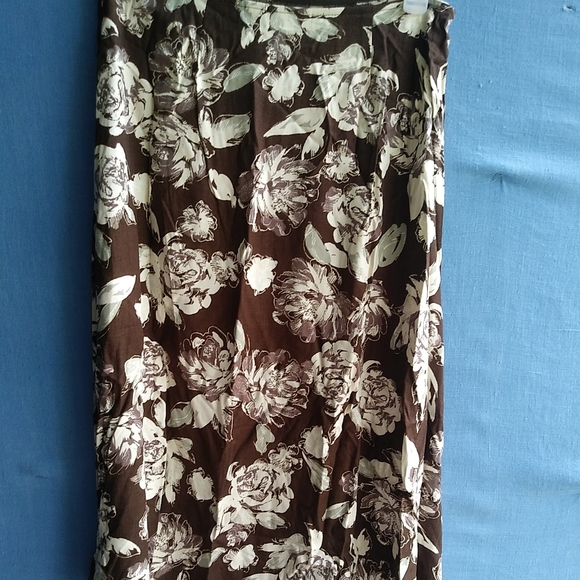Croft & Barrow Size 12 Brown Floral Long Skirt - Picture 3 of 6